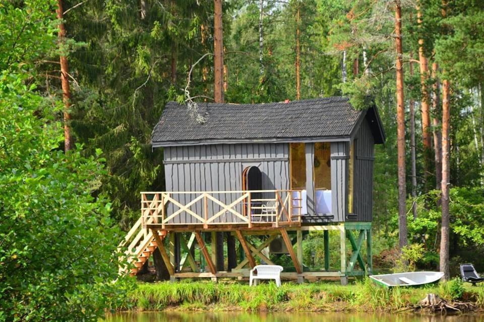 Dragon House In The Tree! Jacuzzi, Sauna ,Cinema,Heated Lici  Exterior photo