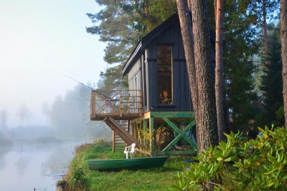 Dragon House In The Tree! Jacuzzi, Sauna ,Cinema,Heated Lici  Exterior photo